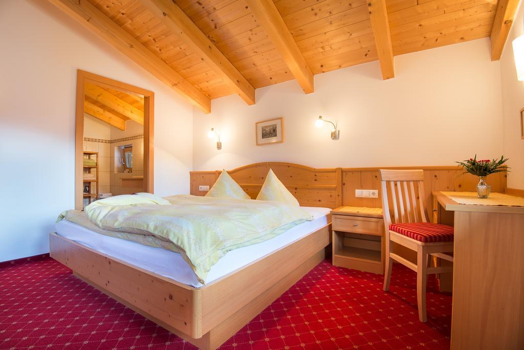 Hotel Haus Fernblick Neustift im Stubaital Exterior foto