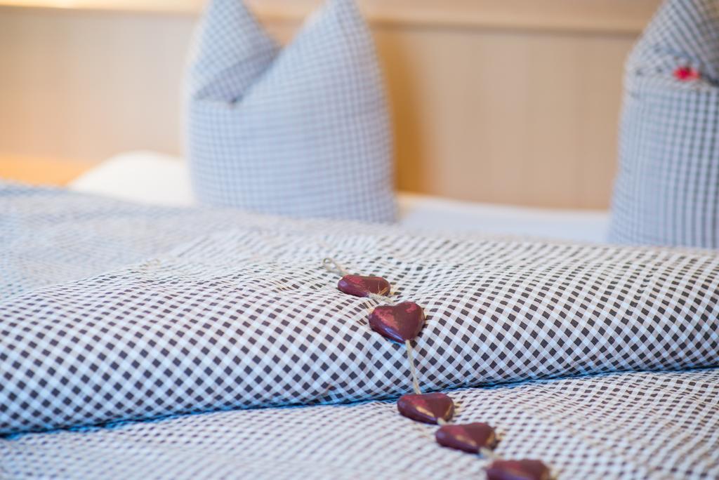 Hotel Haus Fernblick Neustift im Stubaital Habitación foto