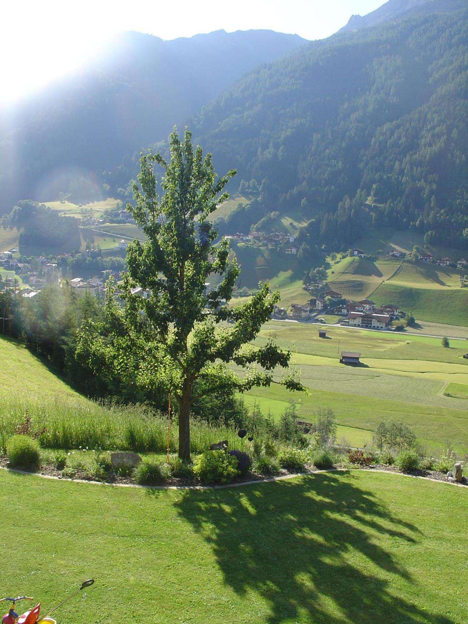 Hotel Haus Fernblick Neustift im Stubaital Exterior foto